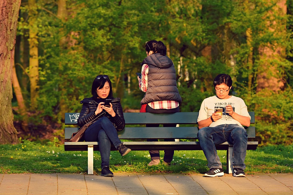 people-4116160_960_720