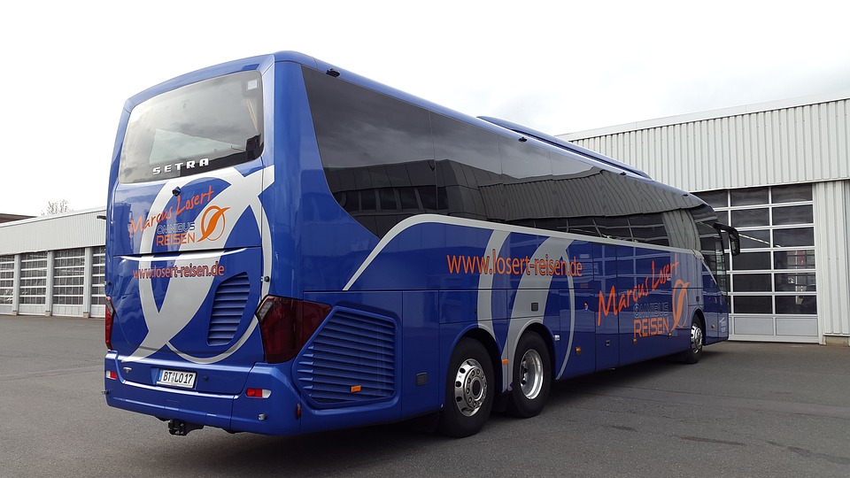 bus-2546383_960_720