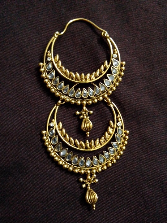 earrings-409143_960_720