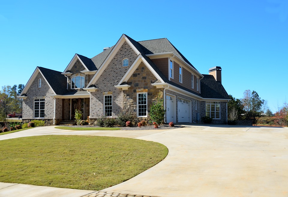 luxury-home-2409518_960_720