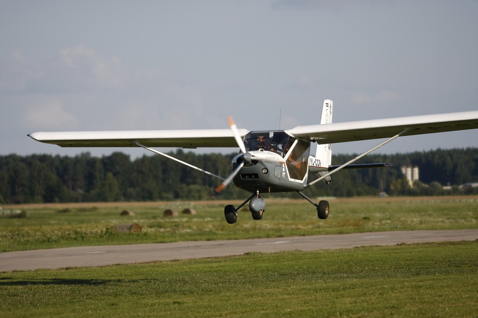 ultralight-756468_960_720