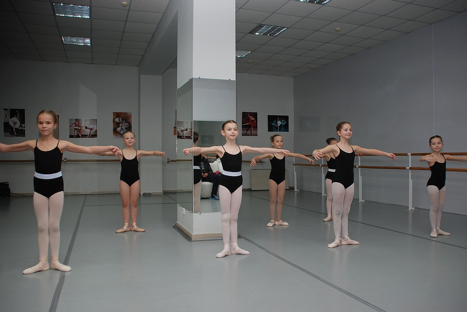 ballet-3854368_960_720