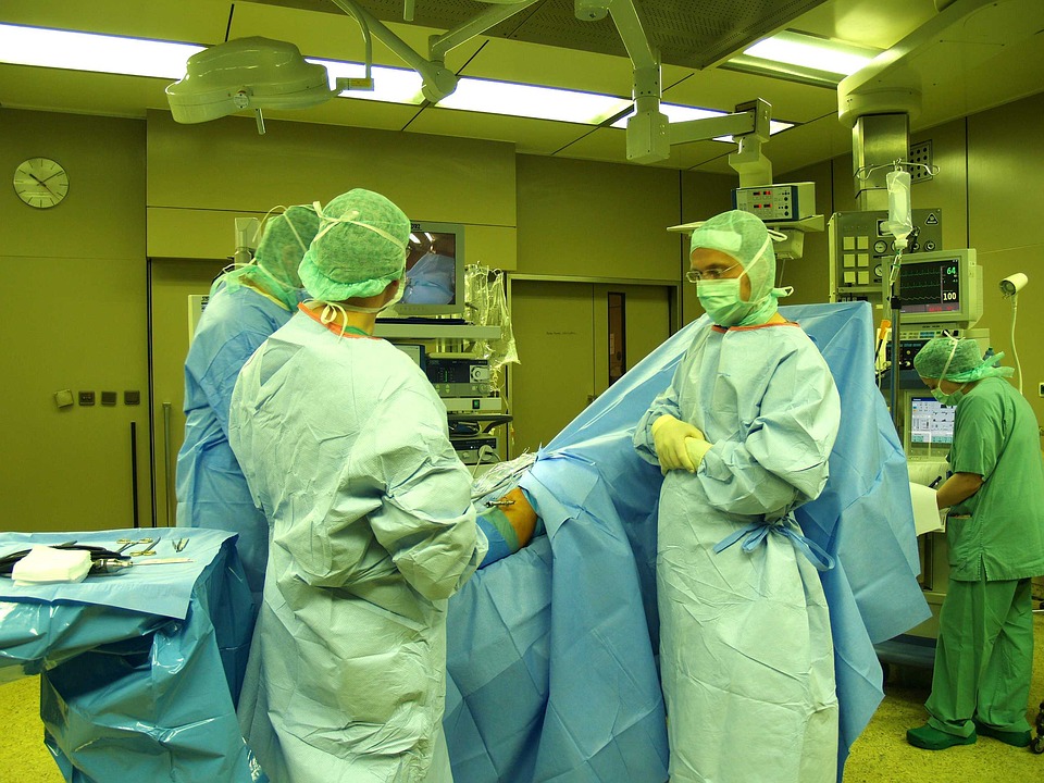 hospital-2493366_960_720