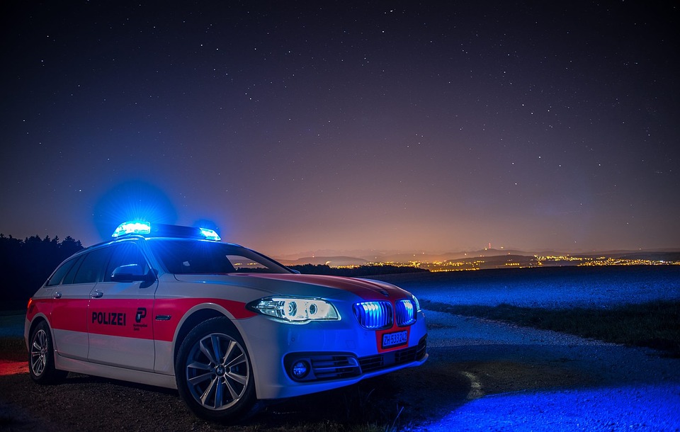 zurich-cantonal-police-3227515_960_720