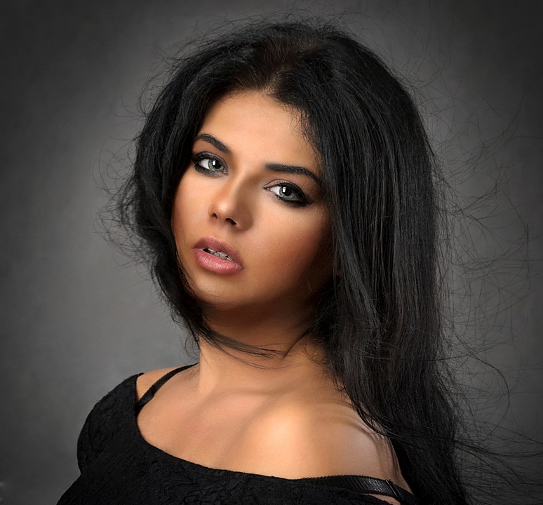 girl-3023831_960_720