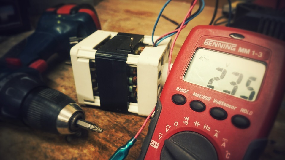 electric-948208_960_720
