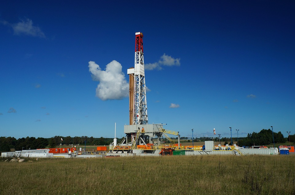 gas-863196_960_720