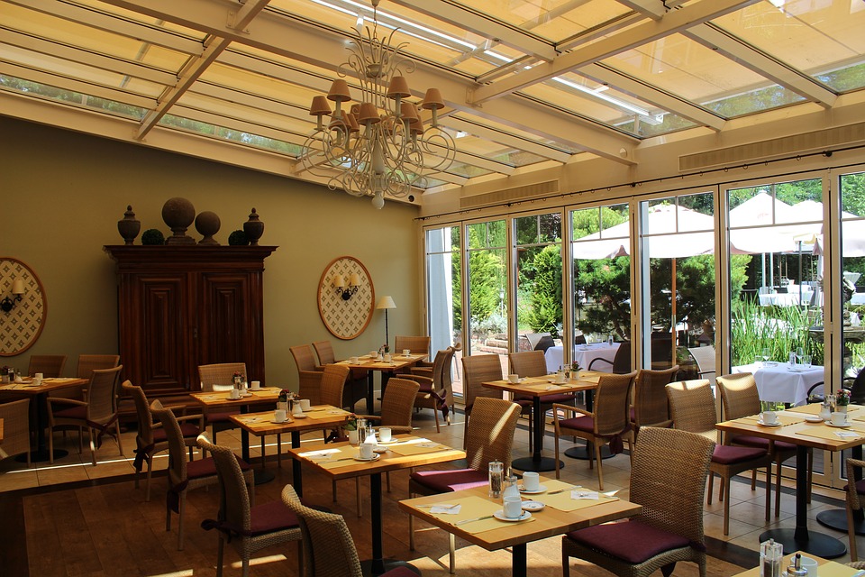 restaurant-2526238_960_720
