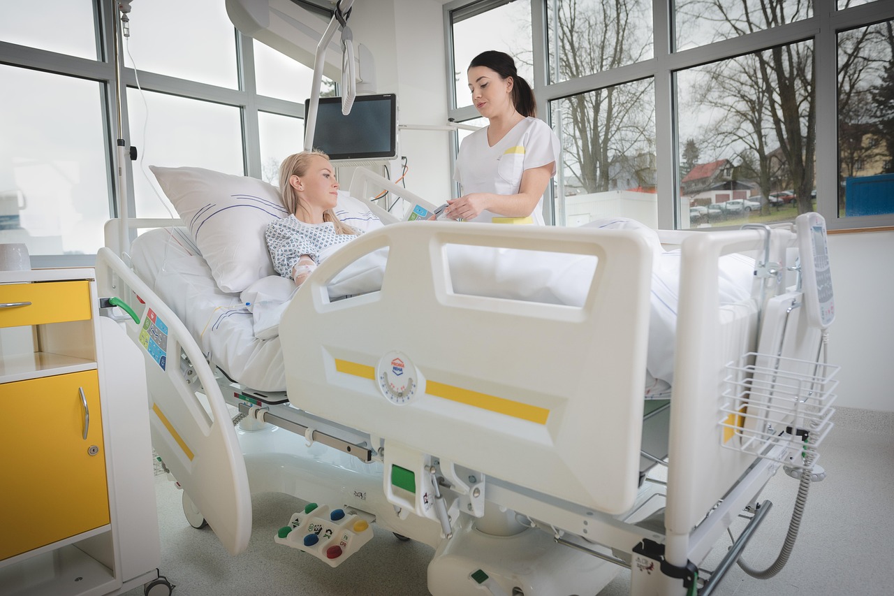 patient-7158024_1280