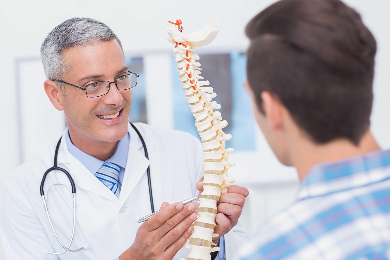 spine-center-in-fremont-8167473_1280