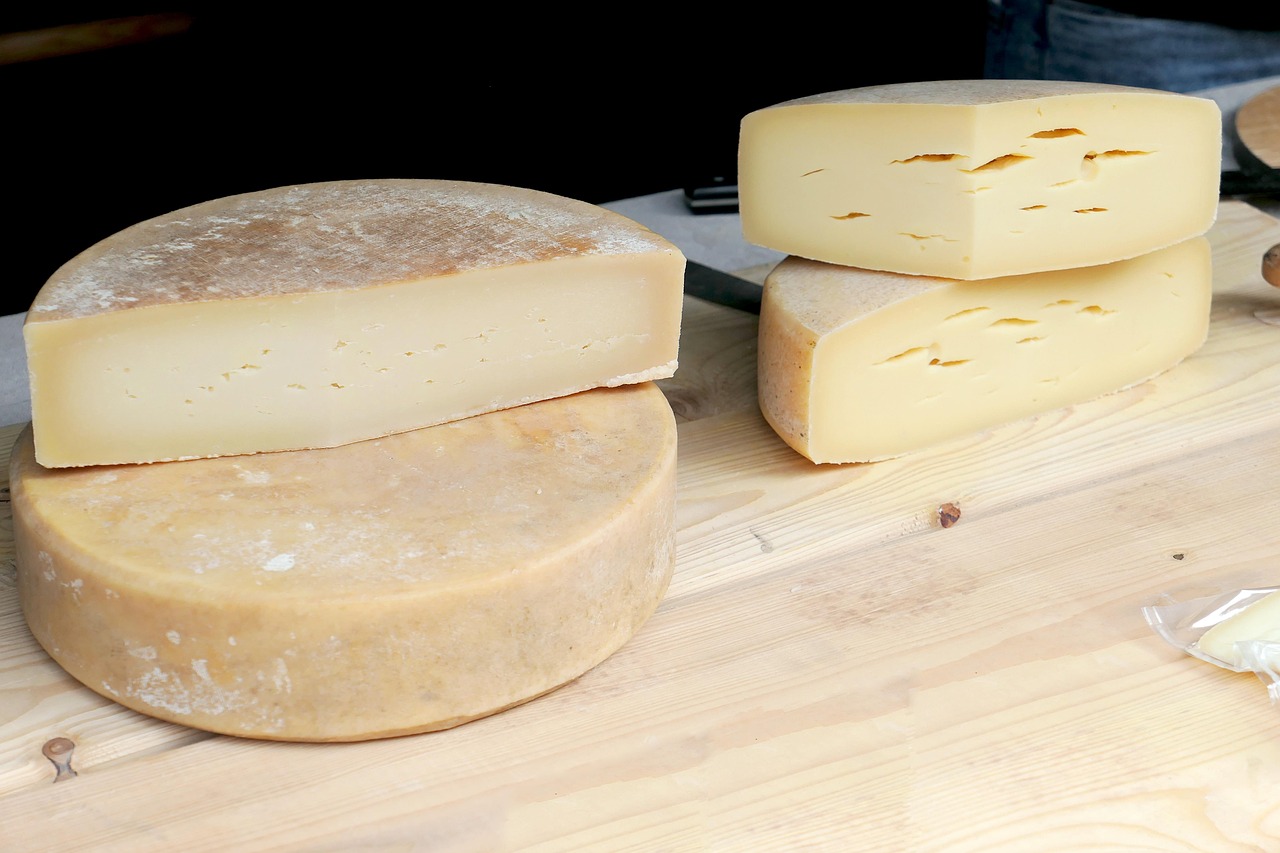 cheese-3658141_1280 (1)