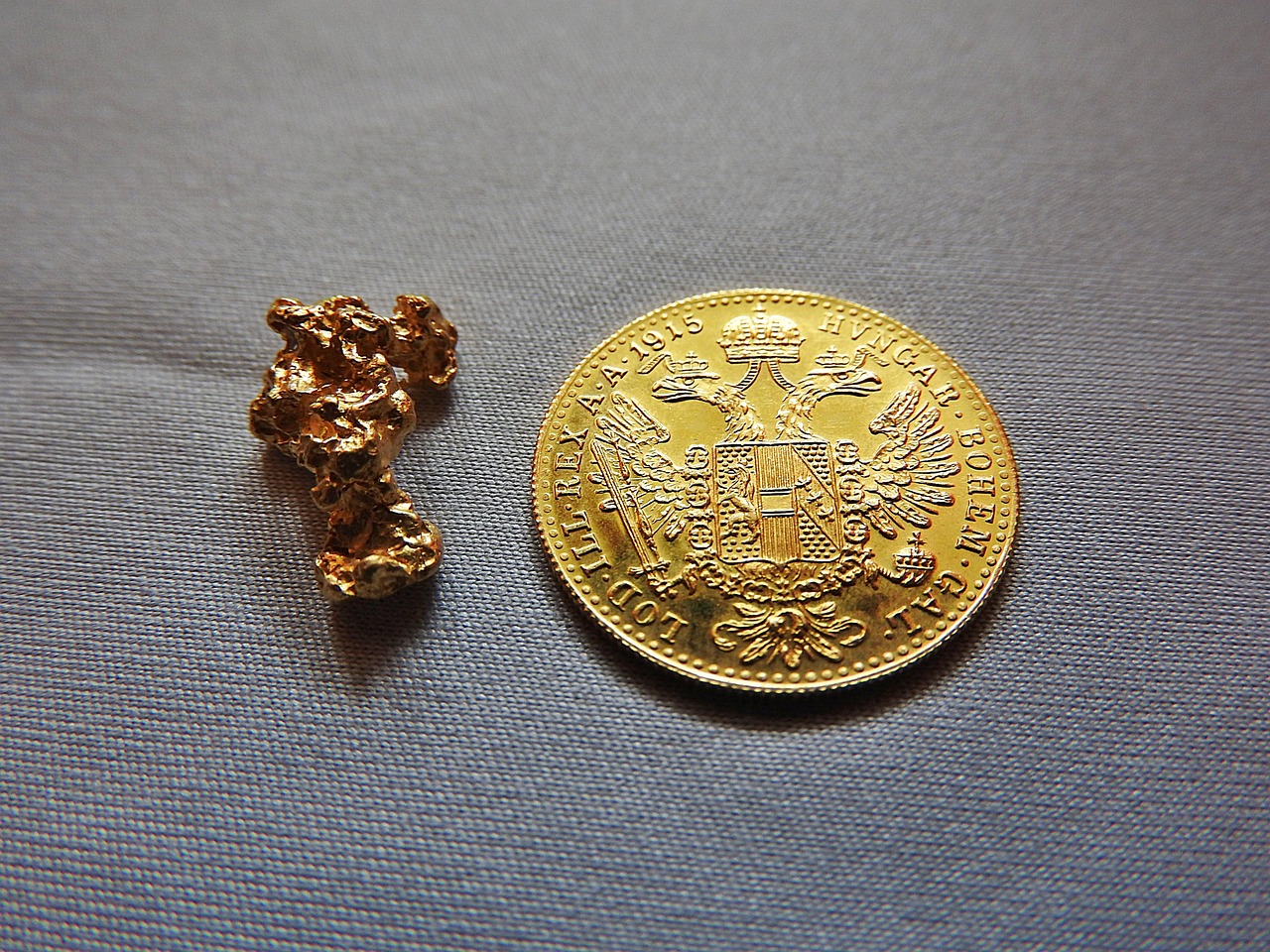 gold-ducat-866796_1280