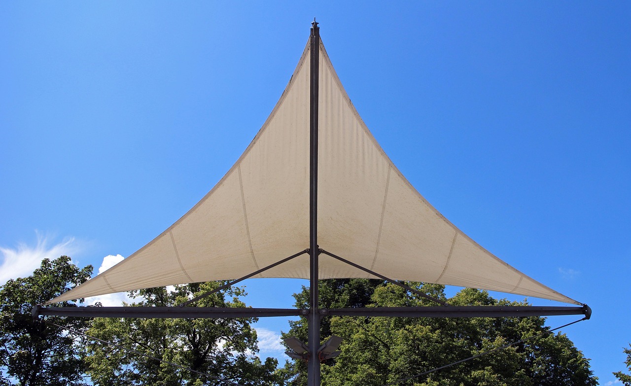 roof-414259_1280 (1)