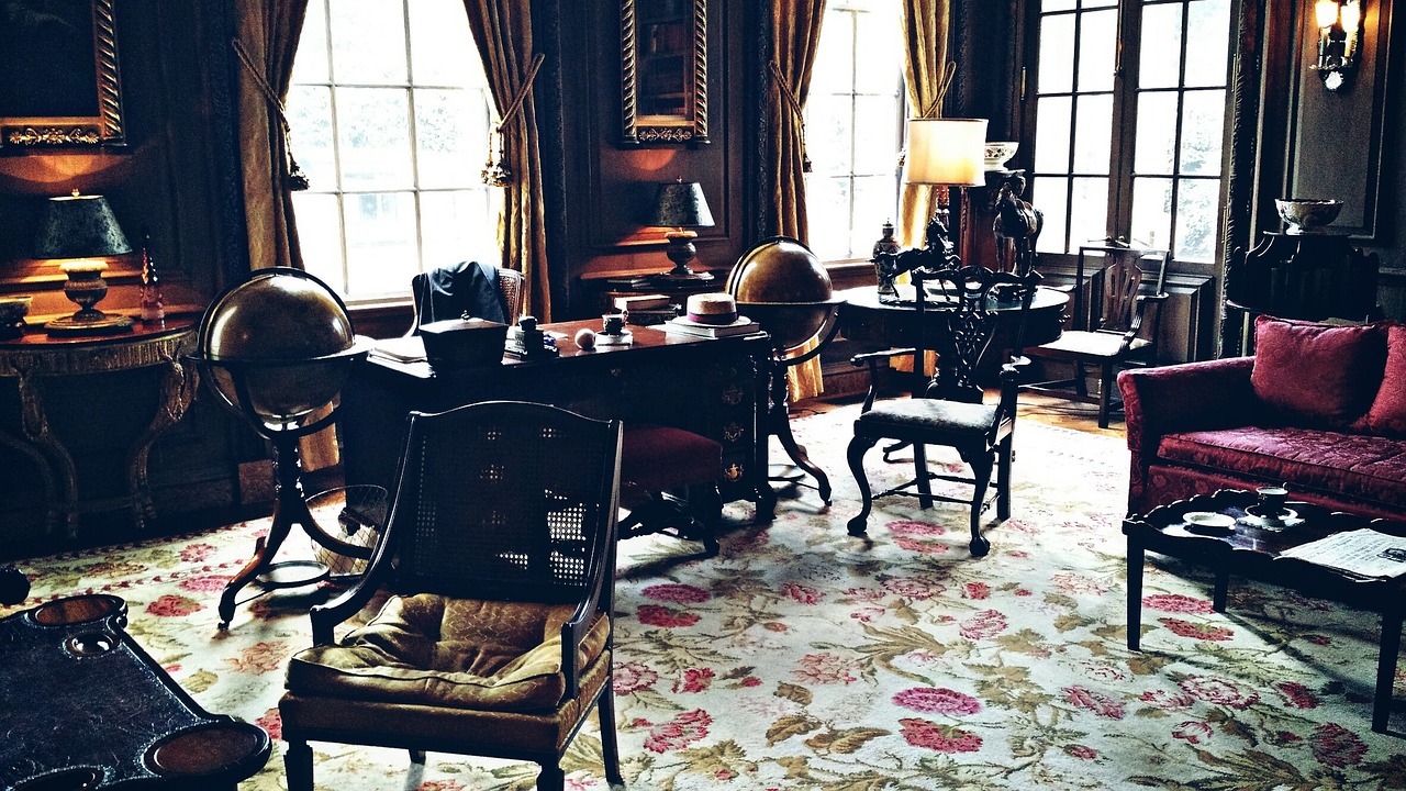 antique-1842153_1280