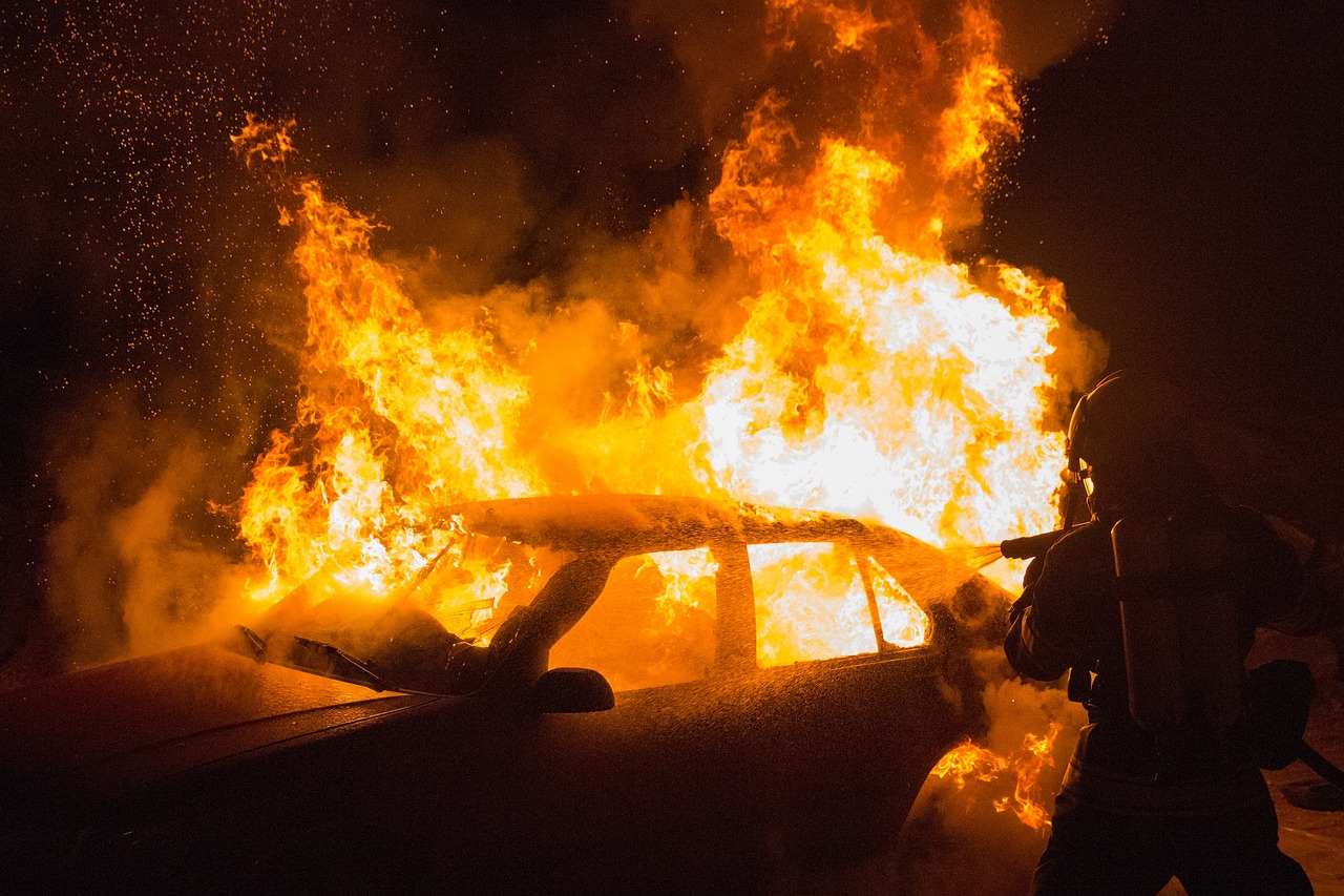 flames-5211486_1280